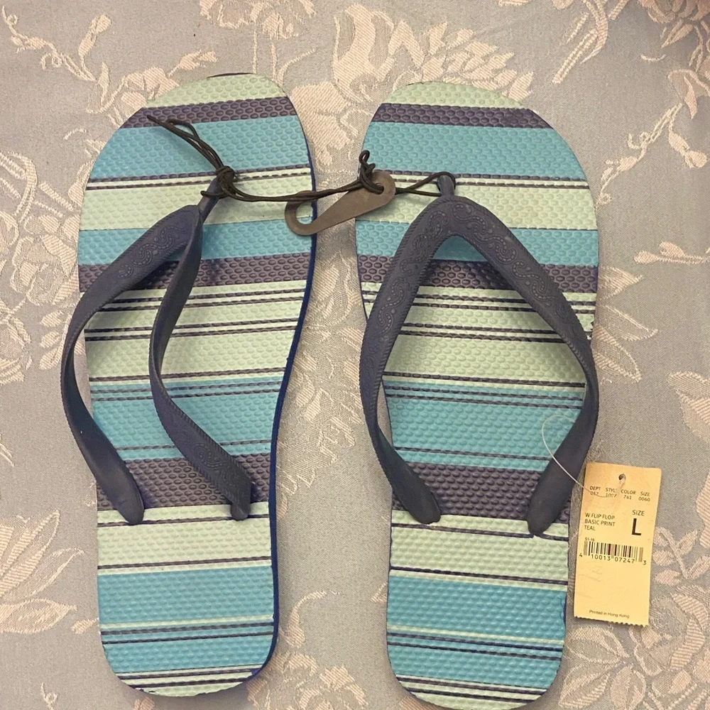 Eddie Bauer Striped Blue and Green Flip Flops NWT - Picture 1 of 7